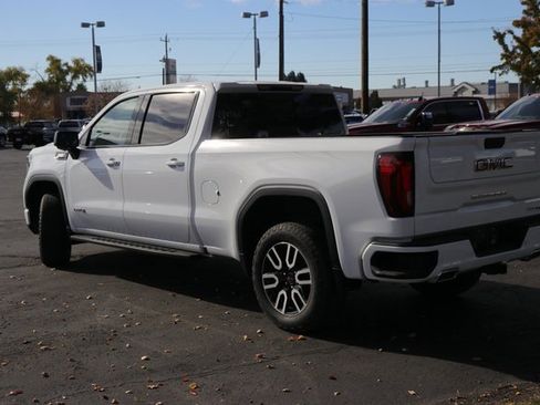 Used 2024 GMC Sierra 1500 AT4 w/ AT4 Premium Package image 4