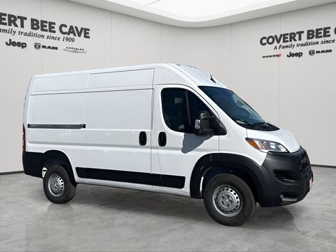 New 2026 RAM ProMaster 3500 w/ Advanced Safety Group image 12