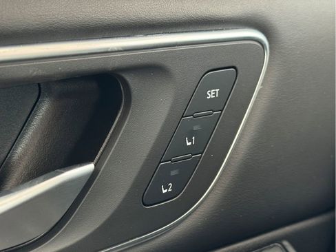 Used 2021 Nissan Rogue SL image 23