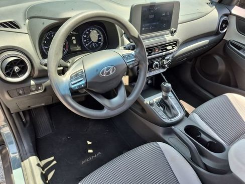 Used 2022 Hyundai Kona SE FWD image 10