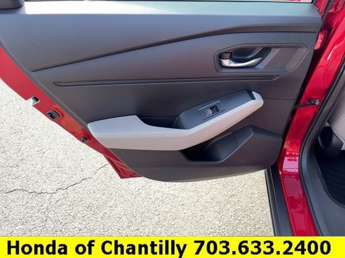 Certified 2025 Honda Accord SE image 27