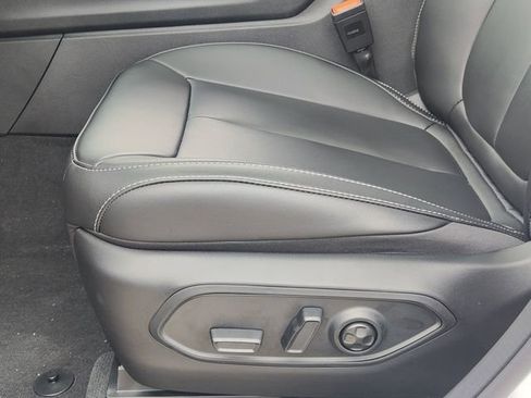 New 2026 Jeep Grand Cherokee Limited image 18