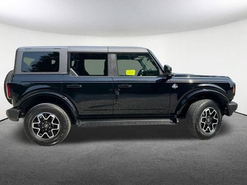 Used 2025 Ford Bronco Outer Banks AWD/4WD image 15