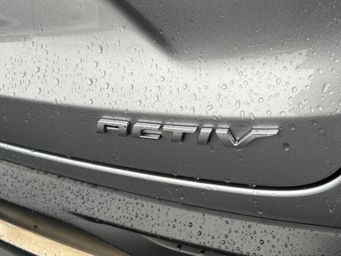 Used 2026 Chevrolet Trax ACTIV w/ Driver Confidence Package image 10