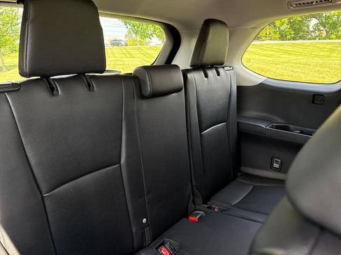 Used 2026 Toyota Grand Highlander AWD image 16