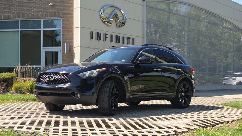 Used 2017 INFINITI QX70 AWD w/ Premium Package image 6