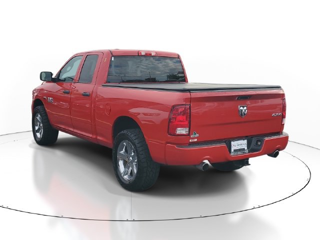 Used 2017 RAM 1500 Express w/ Express Value Package AWD/4WD image 3