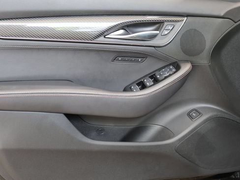 Used 2024 Cadillac CT5 Sport RWD image 9