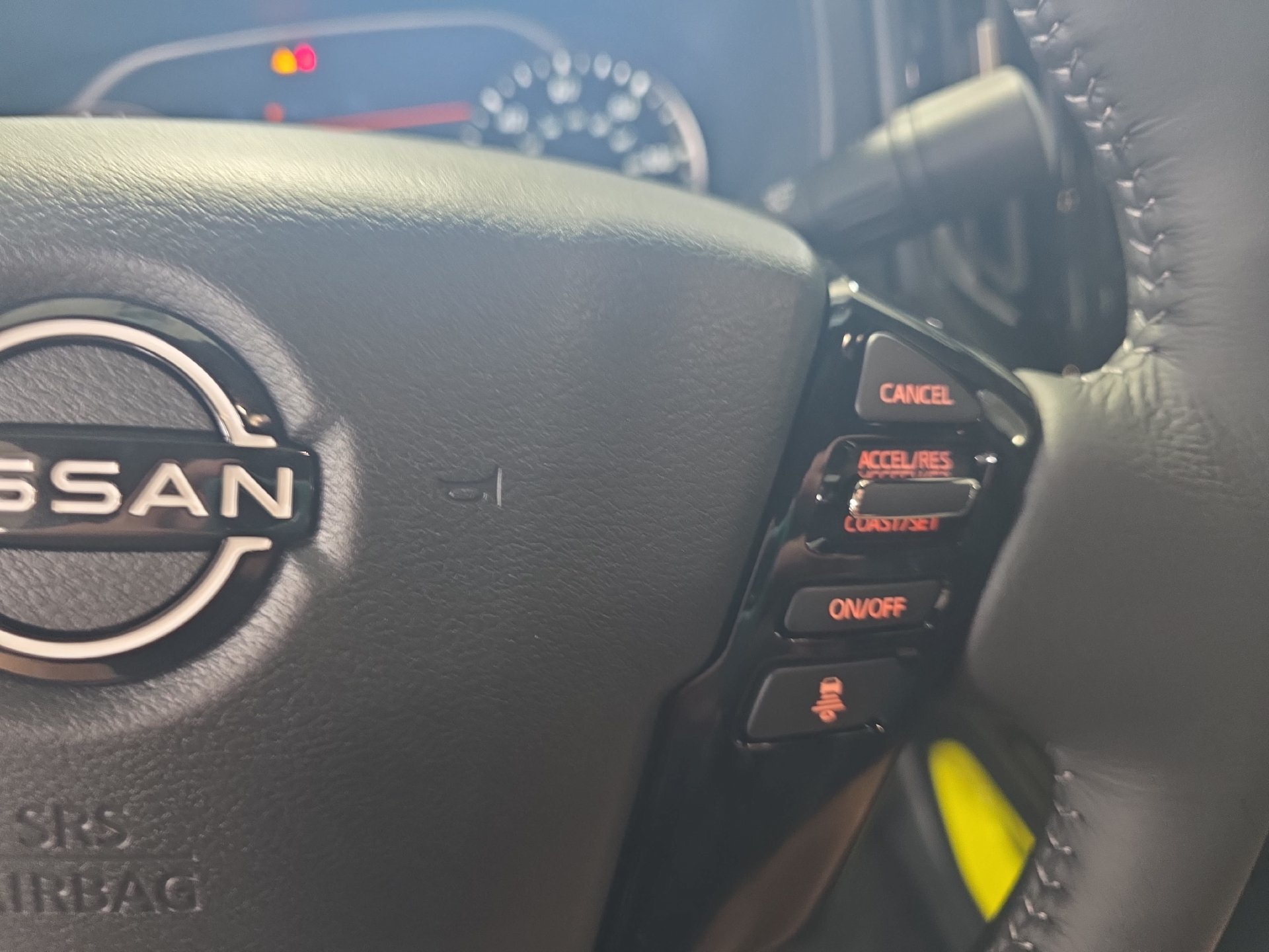 New 2027 Nissan Frontier SV w/ SV Convenience Package AWD/4WD image 17