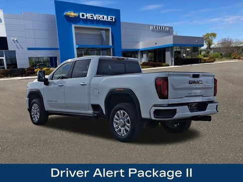 Used 2023 GMC Sierra 3500 Denali w/ Denali Ultimate Package image 6