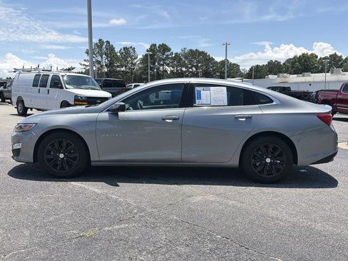 Used 2024 Chevrolet Malibu LT FWD image 9