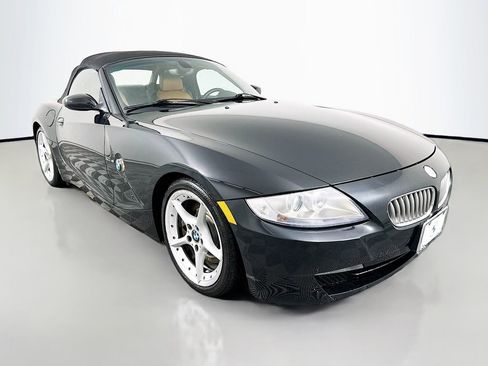 Used 2008 BMW Z4 3.0si RWD image 3