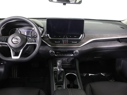 Used 2023 Nissan Altima 2.5 SL FWD image 38