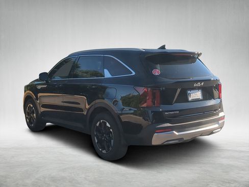 New 2026 Kia Sorento S image 5