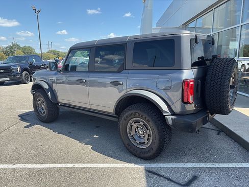 Used 2025 Ford Bronco Big Bend w/ Black Diamond Package AWD/4WD image 3
