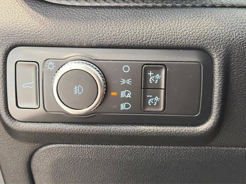 Used 2021 Ford Explorer ST w/ Equipment Group 401A AWD/4WD image 14