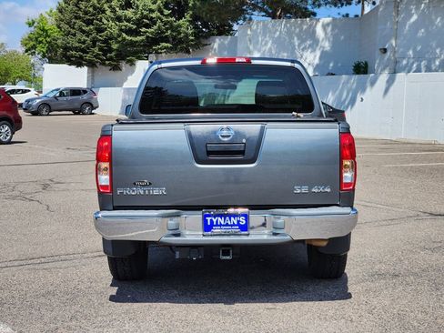 Used 2006 Nissan Frontier SE w/ (P01) Power Pkg AWD/4WD image 6