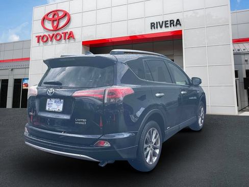 Used 2017 Toyota RAV4 Limited w/ Carpet Mat Package AWD/4WD image 7