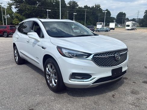 Used 2019 Buick Enclave Avenir FWD image 7