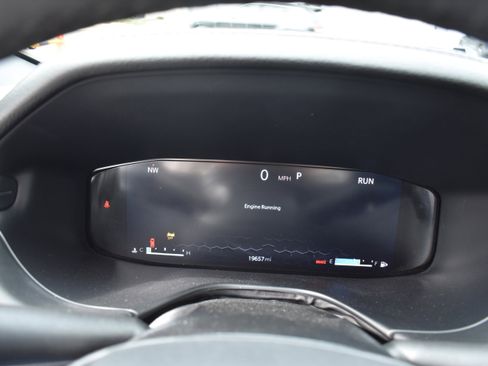 Used 2023 Jeep Compass High Altitude w/ Driver Assist Group I image 17