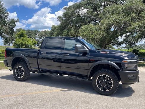 Used 2026 RAM 2500 Rebel AWD/4WD image 3