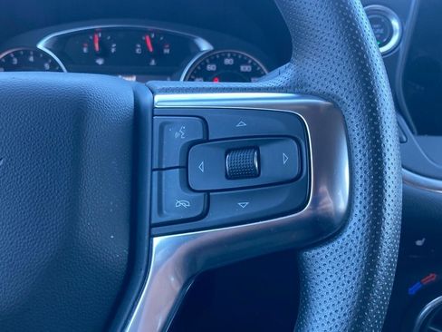 Used 2025 Chevrolet Blazer LT image 17