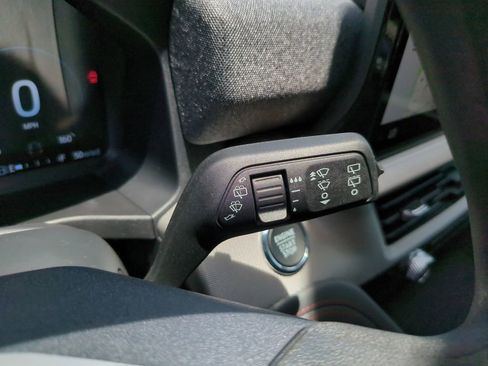 New 2026 Ford Explorer Active RWD image 30
