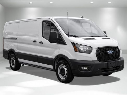 Used 2023 Ford Transit 150 Low Roof RWD image 5