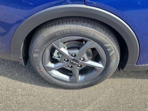 New 2026 Kia K4 LXS image 37