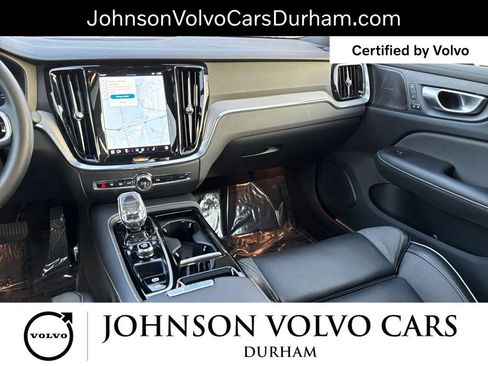 Certified 2024 Volvo S60 T8 Plus image 10