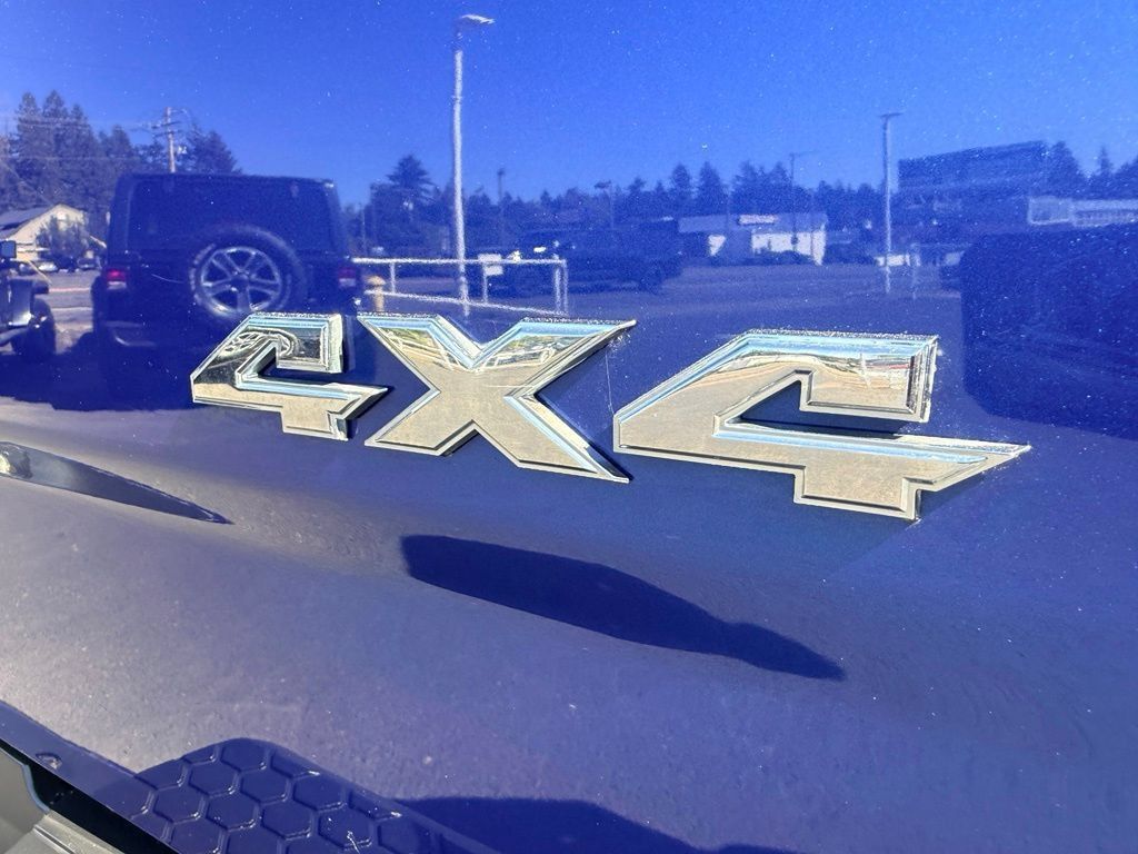 Used 2016 RAM 1500 Sport w/ Sport Premium Group AWD/4WD image 14
