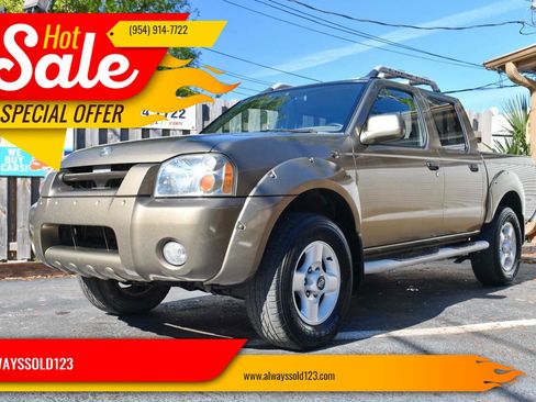 Used 2001 Nissan Frontier SE image 1