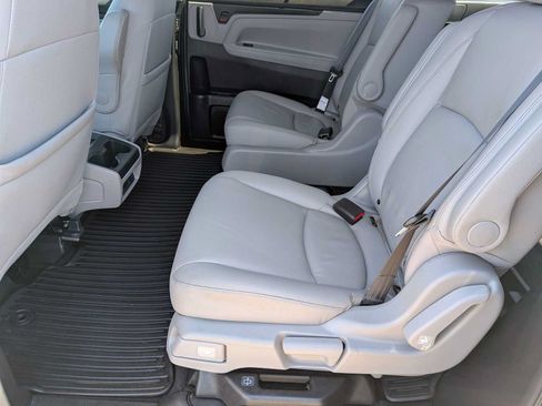 Used 2024 Honda Odyssey EX-L image 17