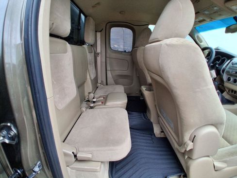 Used 2009 Toyota Tacoma PreRunner RWD image 27