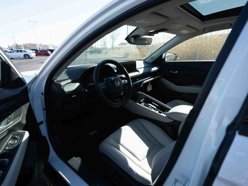 New 2026 Honda Accord EX-L image 8