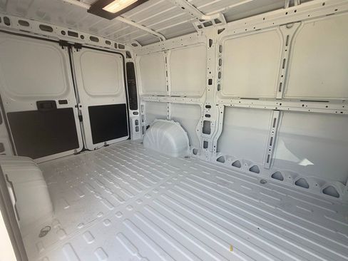 New 2026 RAM ProMaster 2500 w/ Convenience Group image 31