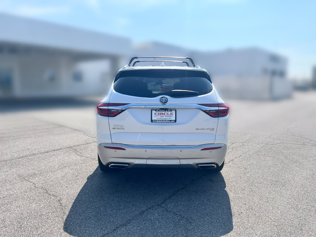 Used 2018 Buick Enclave Avenir w/ Avenir Technology Package AWD/4WD image 6