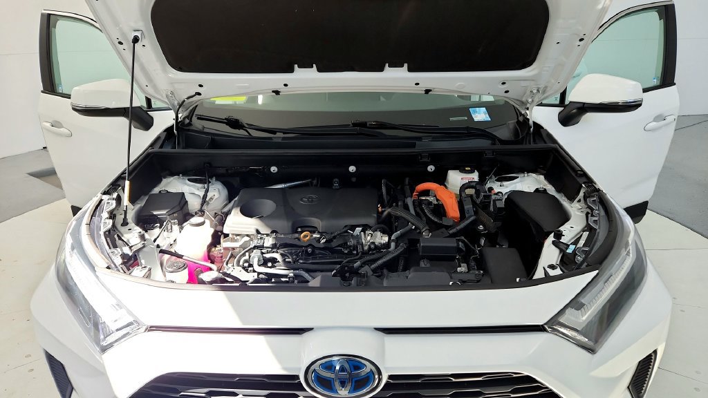 Certified 2024 Toyota RAV4 XLE w/ Convenience Package AWD/4WD image 15