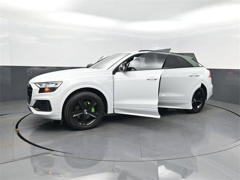 Used 2019 Audi Q8 Premium w/ Convenience Package image 40