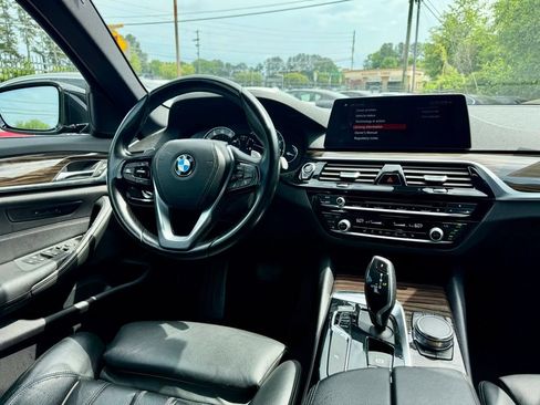 Used 2018 BMW 540i RWD image 14