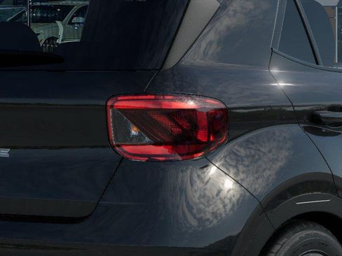New 2026 Hyundai Venue FWD image 10