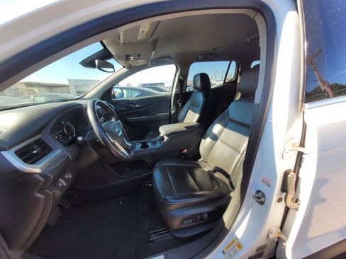 Used 2023 GMC Acadia SLT image 11