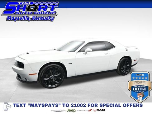 Used 2018 Dodge Challenger R/T RWD image 1