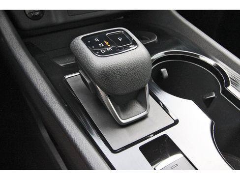 Certified 2024 Nissan Rogue SV FWD image 26