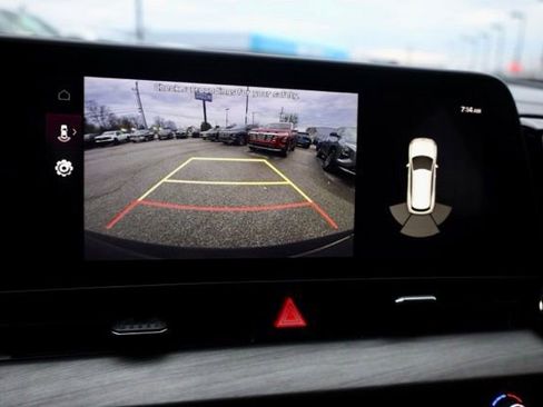 Used 2023 Kia Sportage X-Line w/ X-Line Premium Package image 8