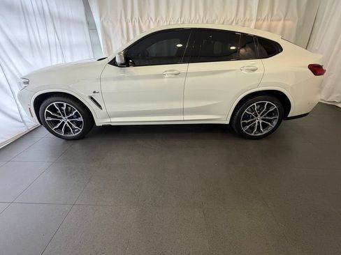 Used 2019 BMW X4 M40i w/ Premium Package AWD/4WD image 2