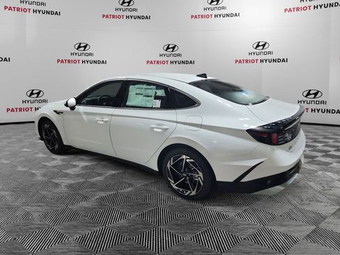 New 2026 Hyundai Sonata SEL image 3