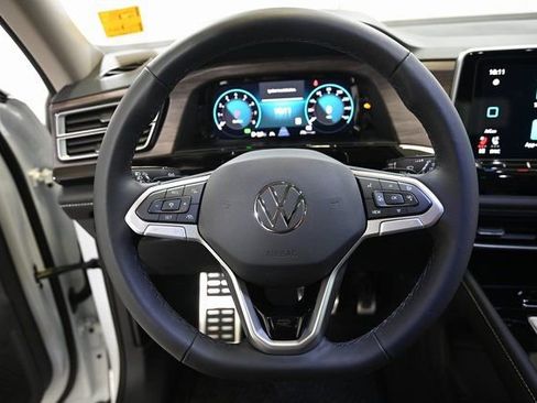 New 2026 Volkswagen Atlas SEL Premium R-Line AWD/4WD image 4