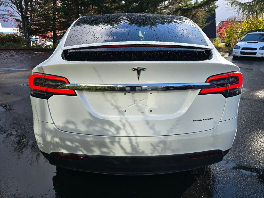 Used 2020 Tesla Model X Long Range AWD/4WD image 5