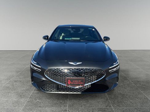 Used 2023 Genesis G70 2.0T image 2